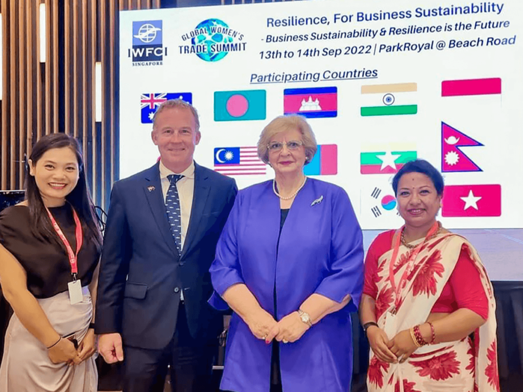 CEO Xuan Phung は、シンガポールで IWFCI 組織が開催した2022 年グローバル女性貿易サミット（GWTS)に参加しました
